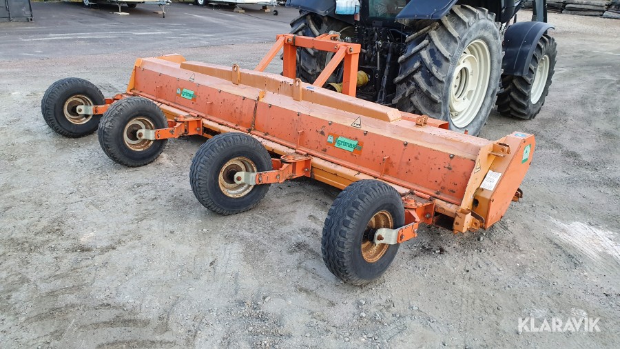 Slaghack till traktor