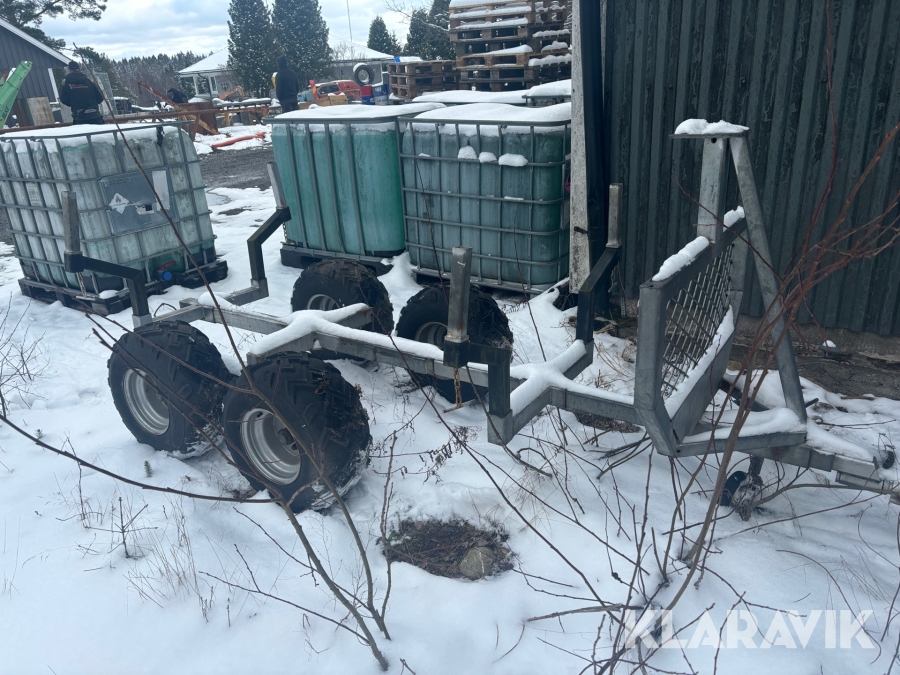 Skogsvagn till fyrhjuling