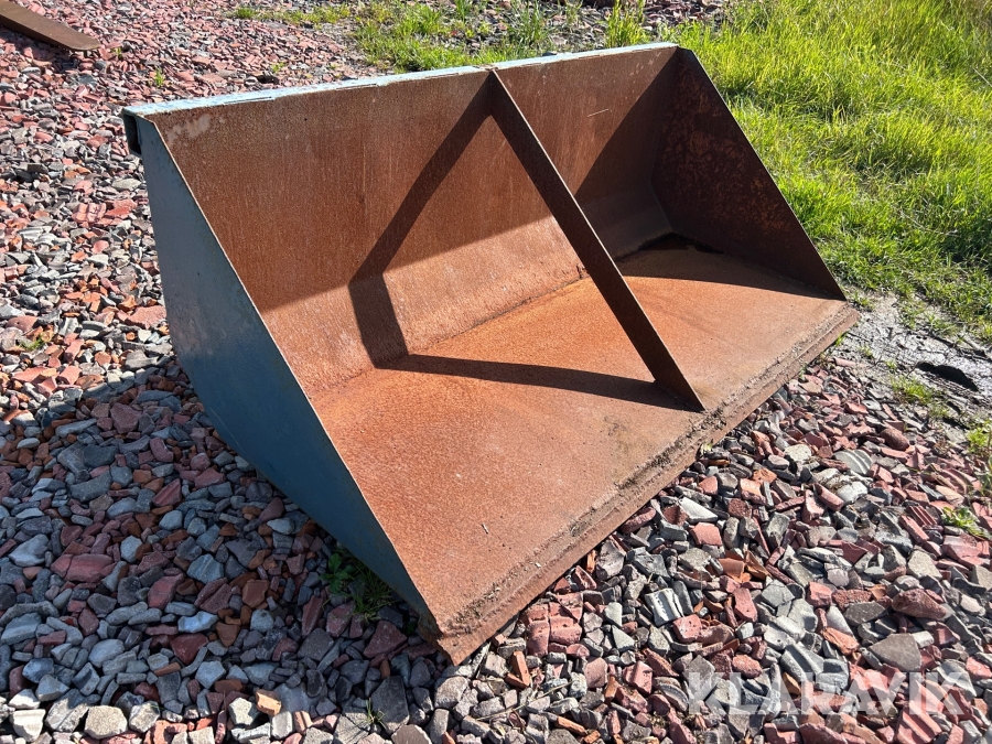 Frontskopa till traktor