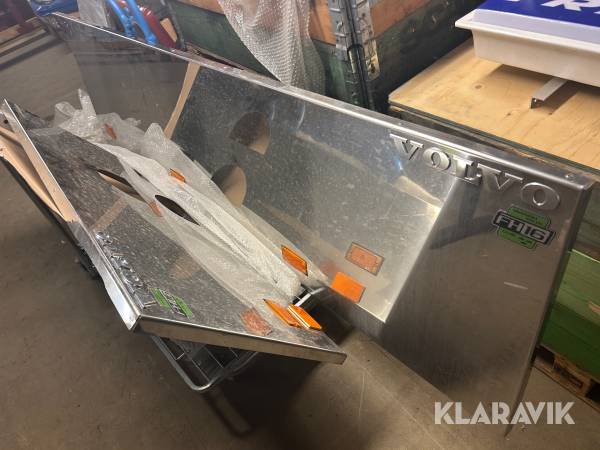 Sidoskydd till Lastbil  2 st Volvo FH