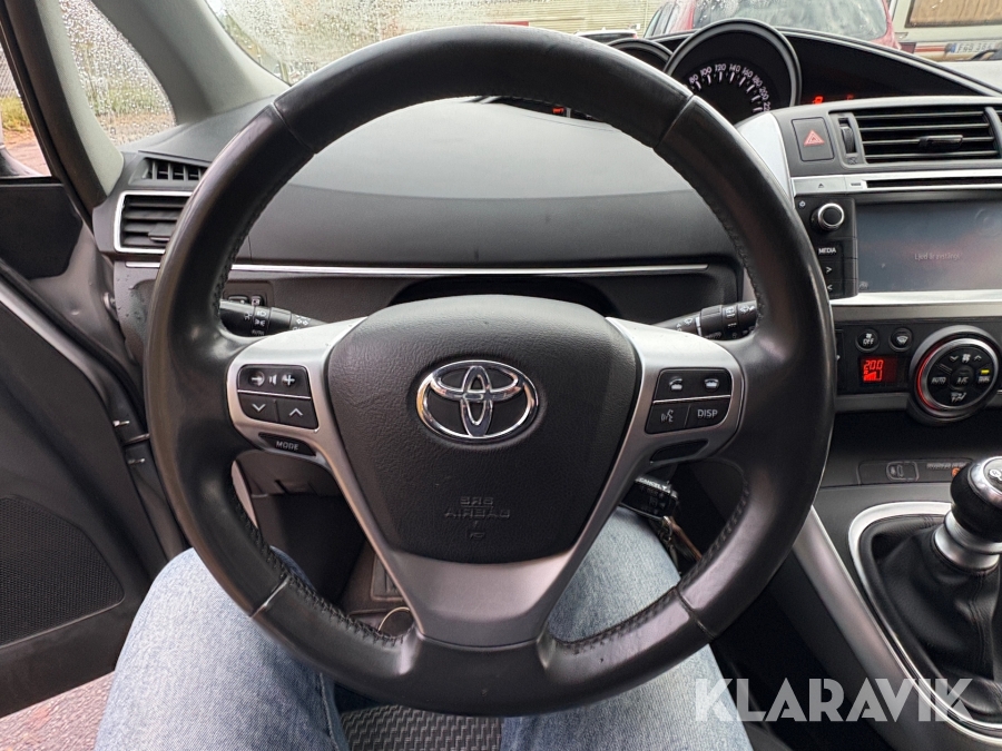 Toyota Verso 1.6 Manuell 111 hk