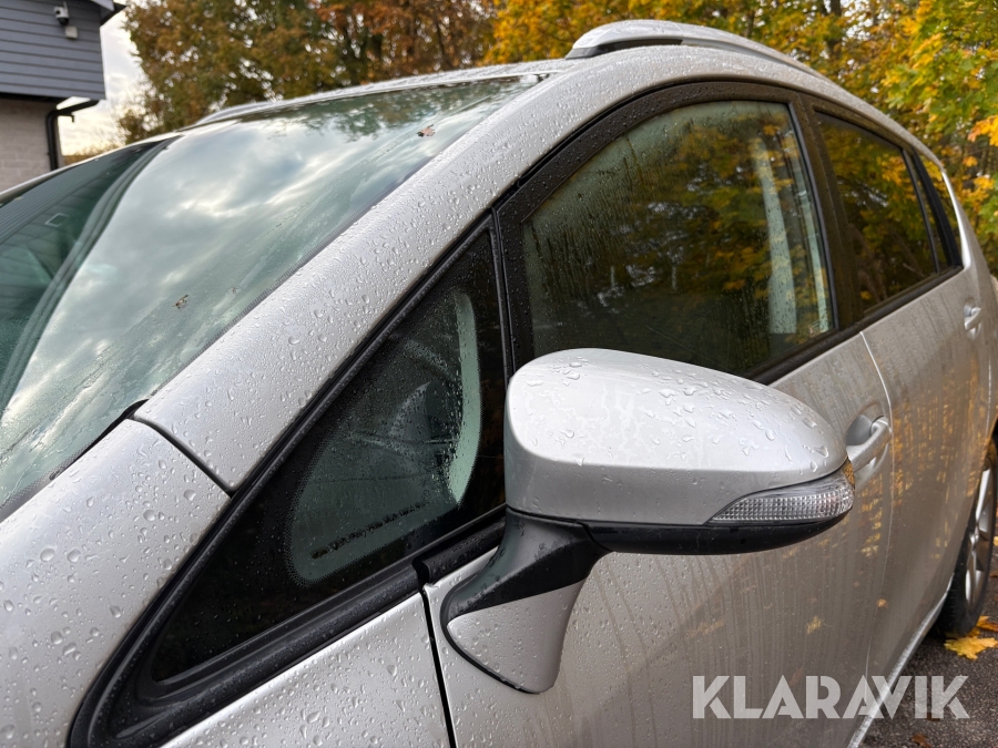 Toyota Verso 1.6 Manuell 111 hk