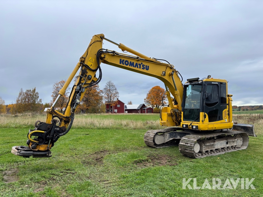 Grävmaskin Komatsu PC138US-11 med tiltrotator med planerskopa