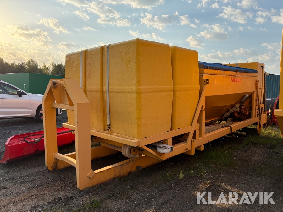 Saltspridare Falköping CLC 647 på lastväxlarram