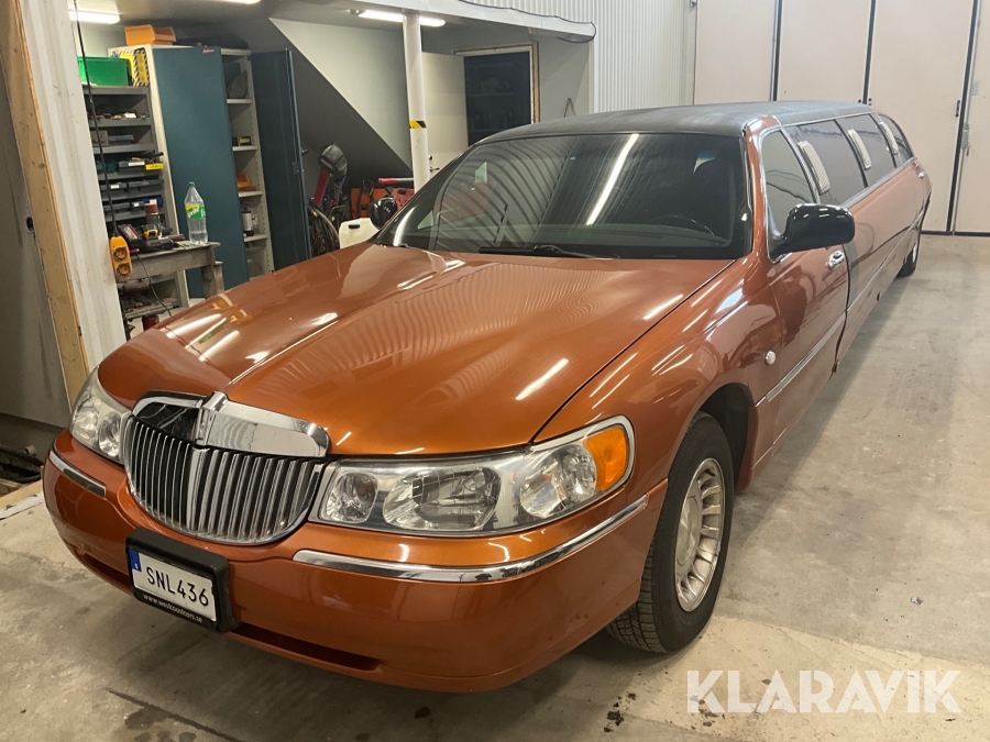 Limousine Lincoln Town car Executive series