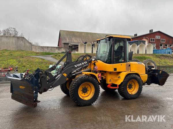 Hjullastare Volvo L35G med redskap