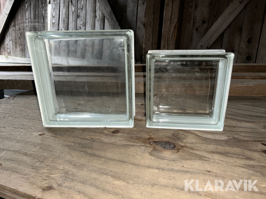 Glasblock med glasblocks kryss  