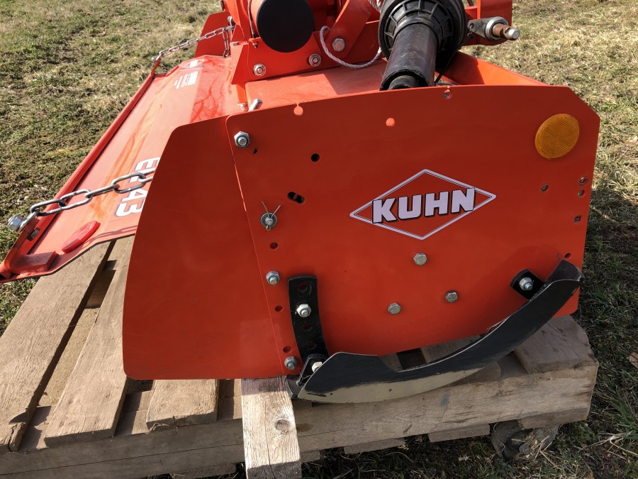 Klaravik Auktioner Jordfräs Kuhn EL43150