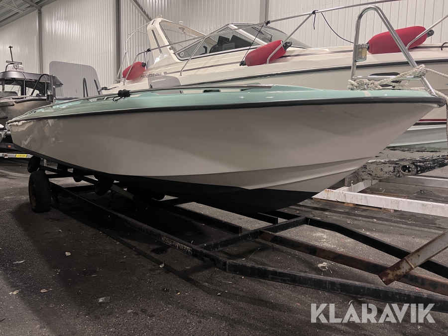 Styrpulpet inombordsmotor Crescent 52