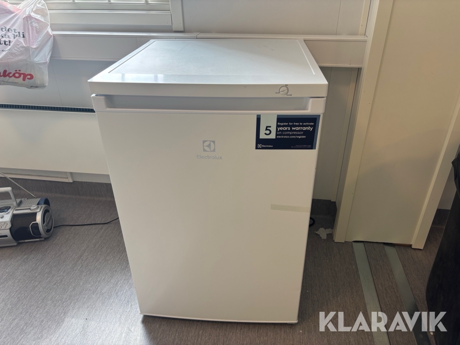 Frysskåp Electrolux LYB1AE8W0