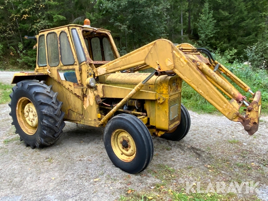 Veterantraktor Massey Ferguson 205 med lastare, -63