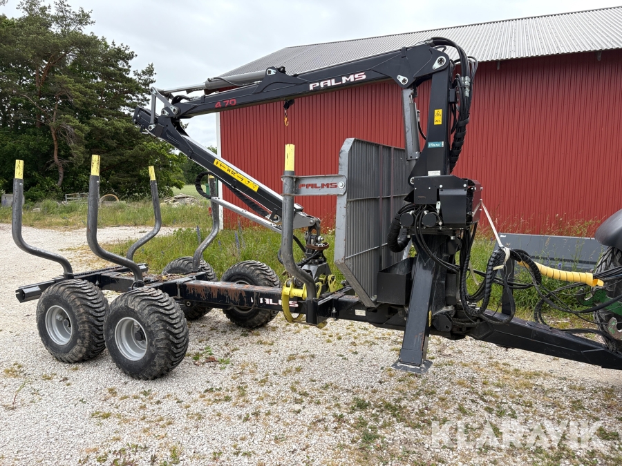 Skogsvagn Palms 9S med 470 kran och vinsch