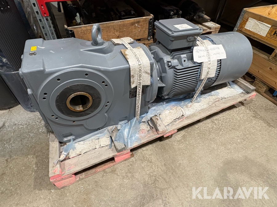 Kugghjulsmotor/växellåda Drivesystems SK 9082.1AZB-225MP/4-BRE400TF