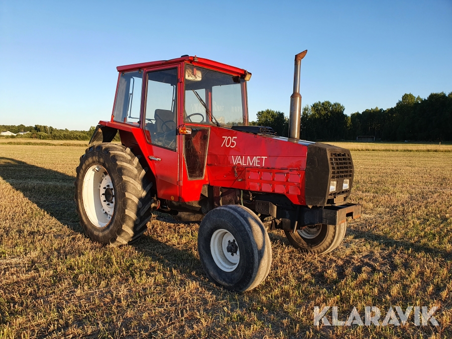Traktor Volvo BM Valmet 705 2WD