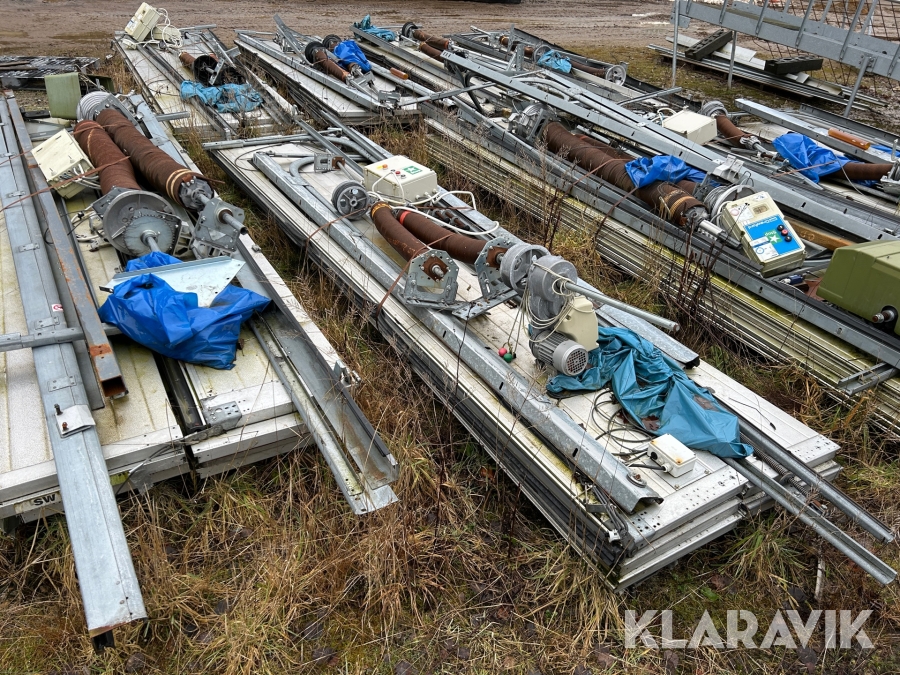 Parti med garageportar 11 st