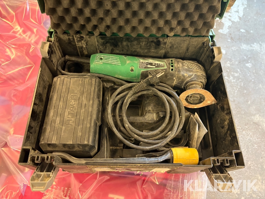 Multiverktyg Hitachi CV 380V