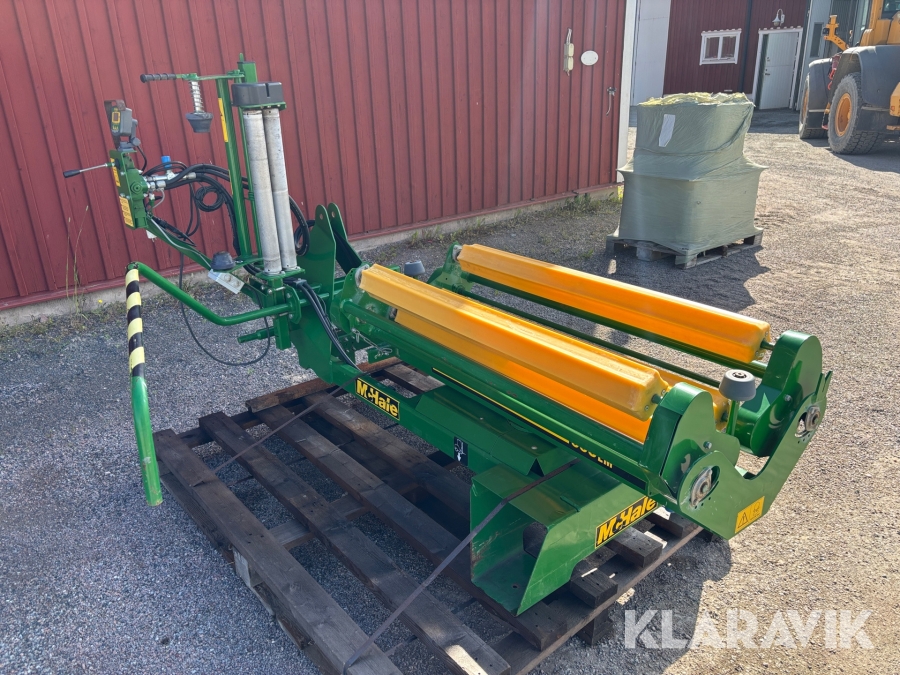 Småbalsinplastare McHale 995 LM