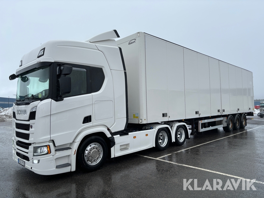 Trailerdragare Scania R450 med trailer
