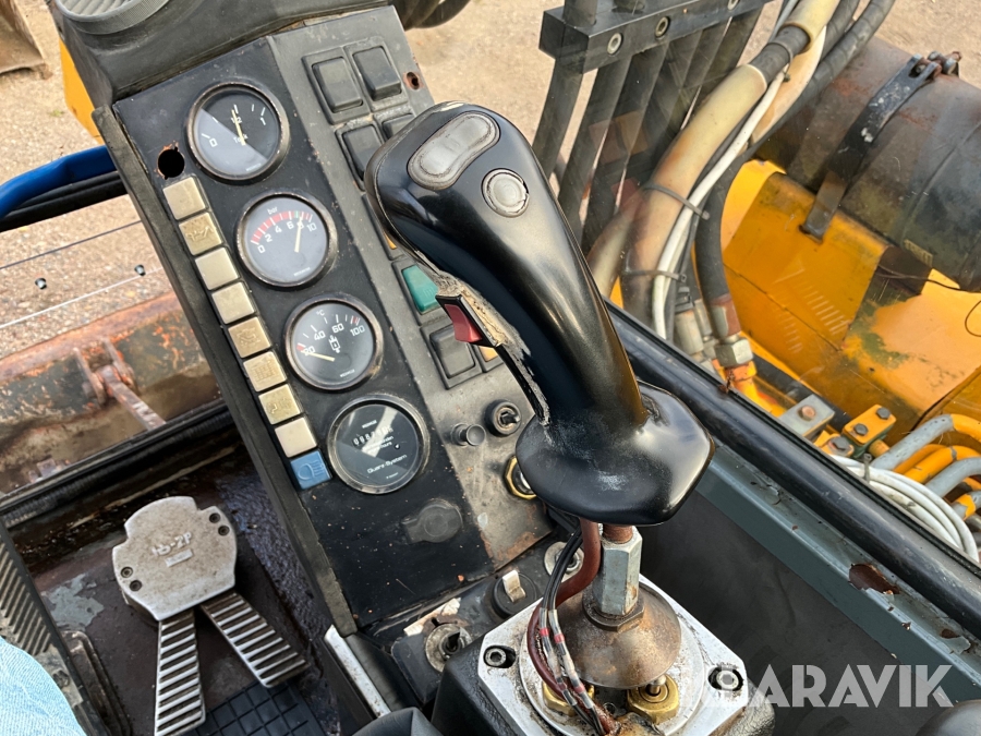 Grävmaskin Weimar M700, Eskilstuna, Klaravik auktioner