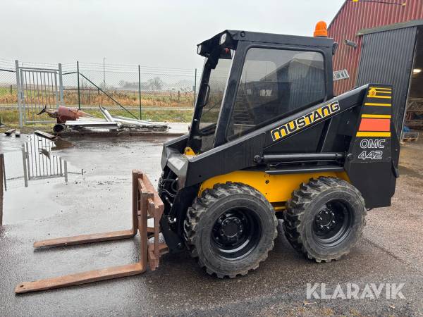 Kompaktlastare Mustang OMC 442