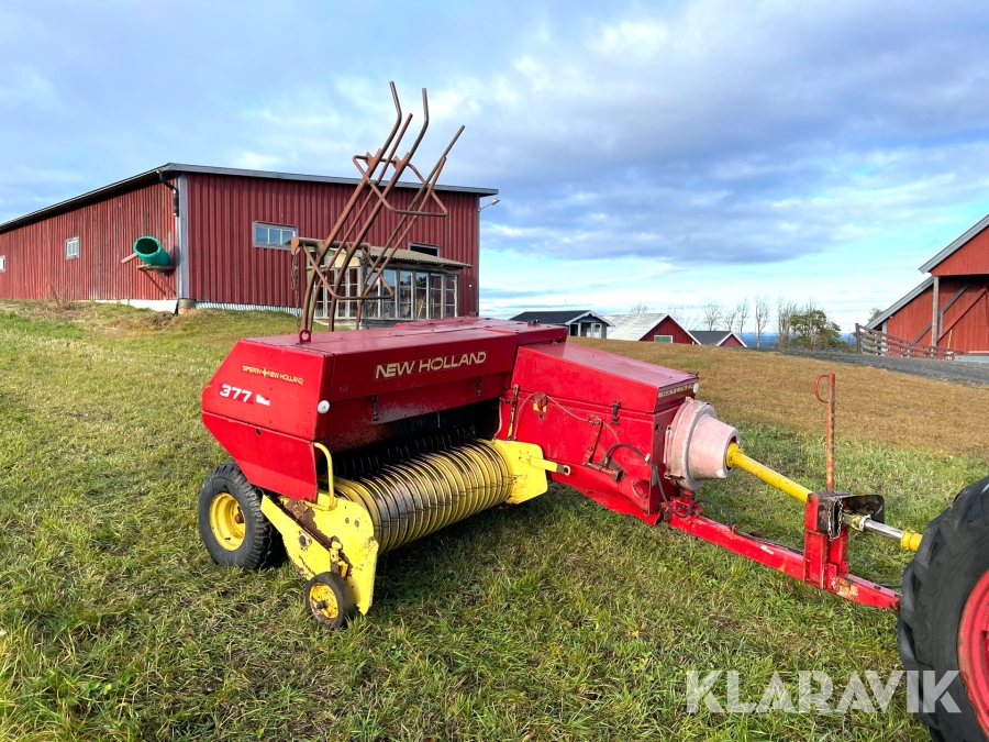 Hårdpress New Holland 377