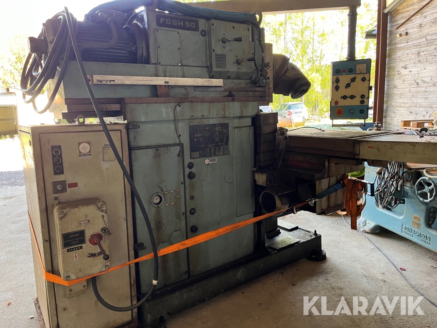 Fräs Tos Kurim FGSH