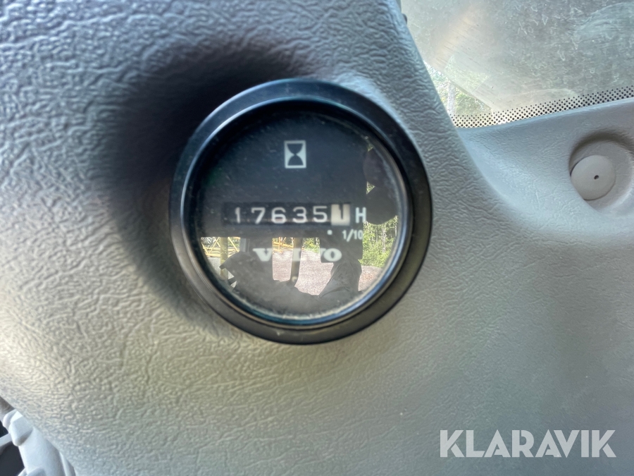 Bandgrävare Volvo EC240CNL