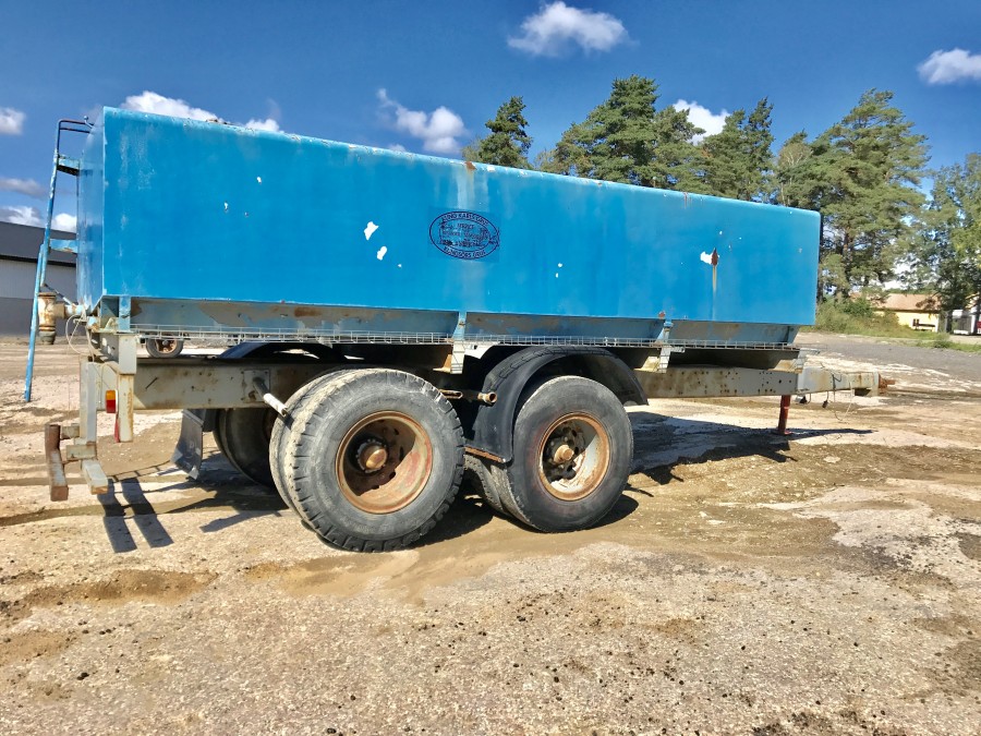Vattentank släp 12 m3