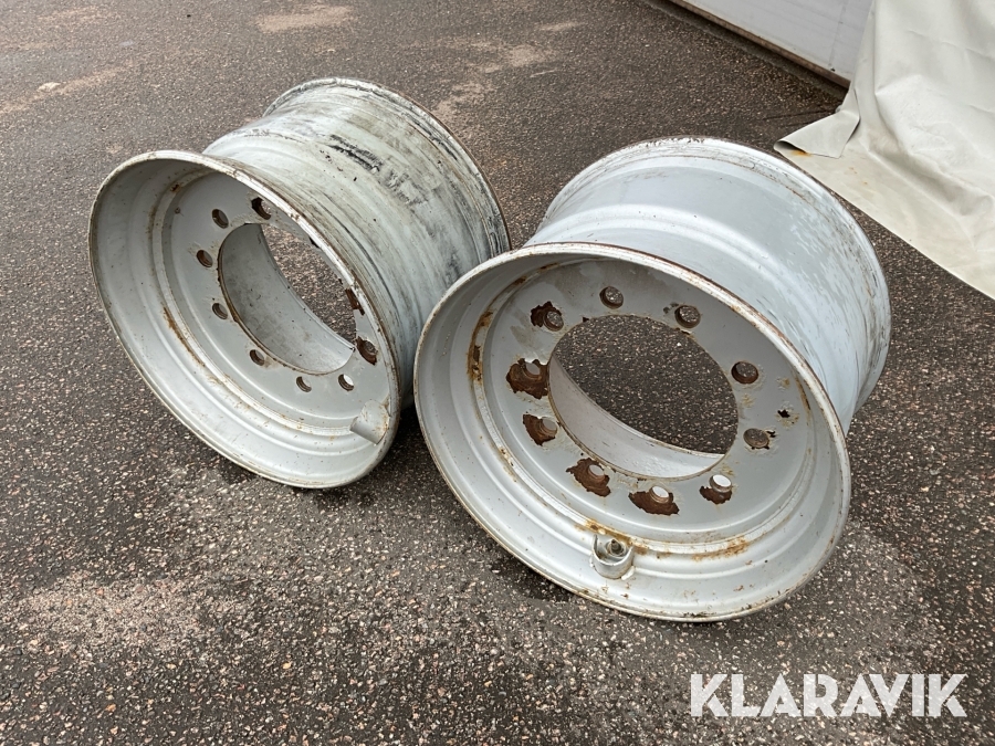 2st fälgar Manitou 14.00x22.5