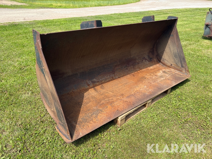 Skopa Volvo Lilla BM