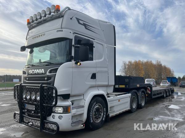 Trailerdragare Scania R580LA6X2MNB med Tronbontrailer