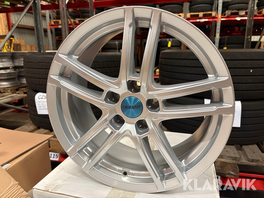 Fälgar Dezent TZ 8x18 PCD5/114,3 ET34 CB71,6 BH 60 4st