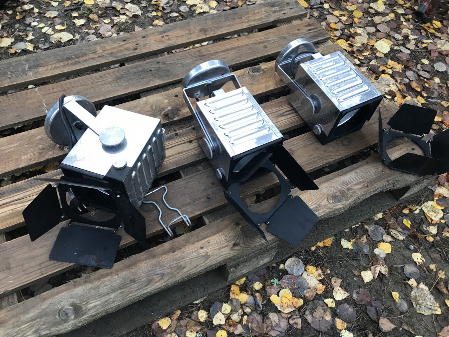 3st studiolampor / Belysning