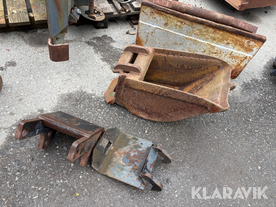 Skopor 2st samt 2st fästen