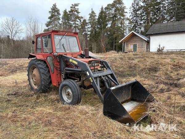 Veterantraktor Massey Ferguson 135