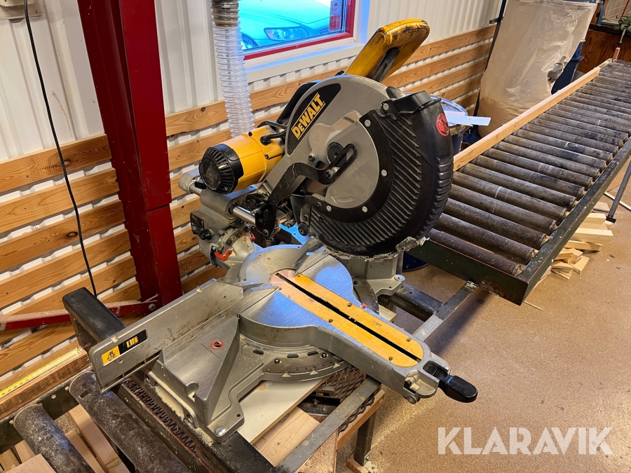 Kap- och gersåg DeWalt DW718-QS, Eslöv, Klaravik auktioner