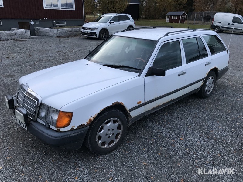 Mercedes-Benz 250 TD