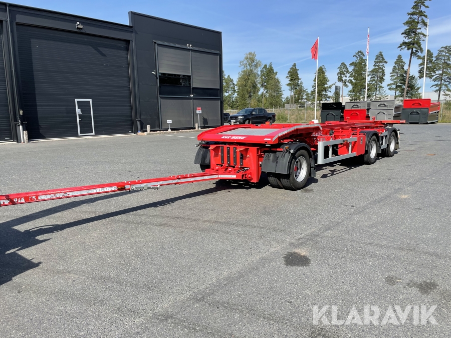 Lastväxlarvagn med tipp Kelberg