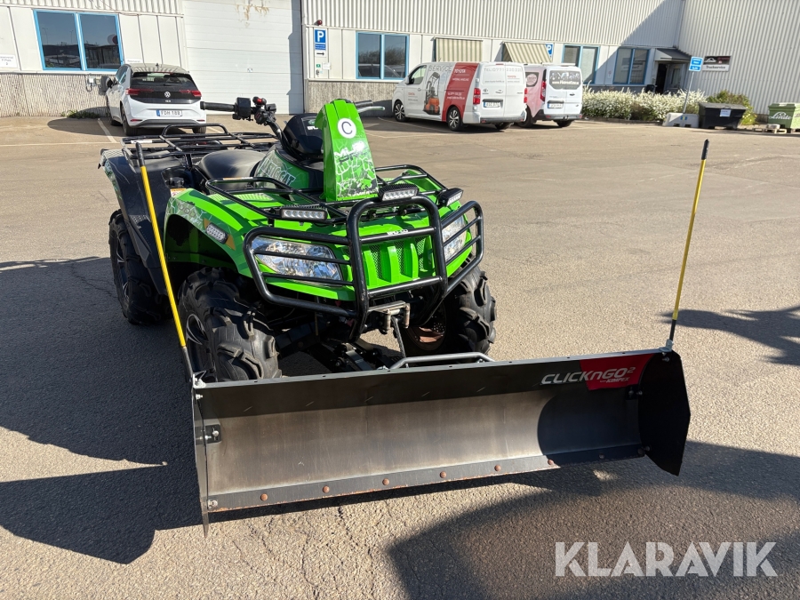 ATV Arctic Cat Mud Pro 1000 EFI med snöplog