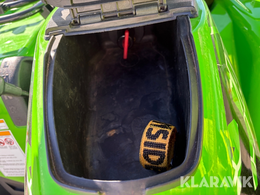 ATV Arctic Cat Mud Pro 1000 EFI med snöplog