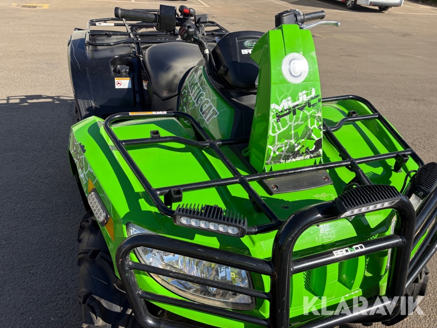 ATV Arctic Cat Mud Pro 1000 EFI med snöplog