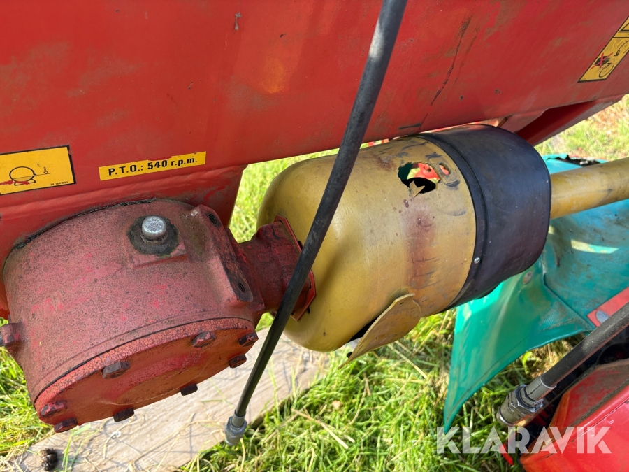 Slåtterkross Kverneland Taarup 3024