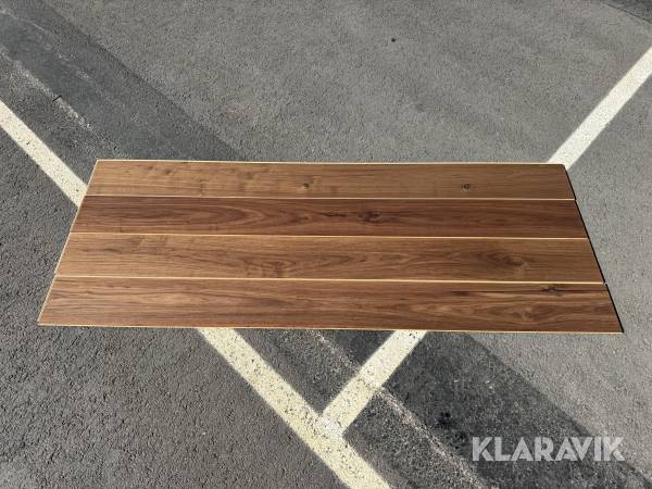 Klickgolv Välinge Härdad Valnöt Terra Brown mattlackad 87kvm