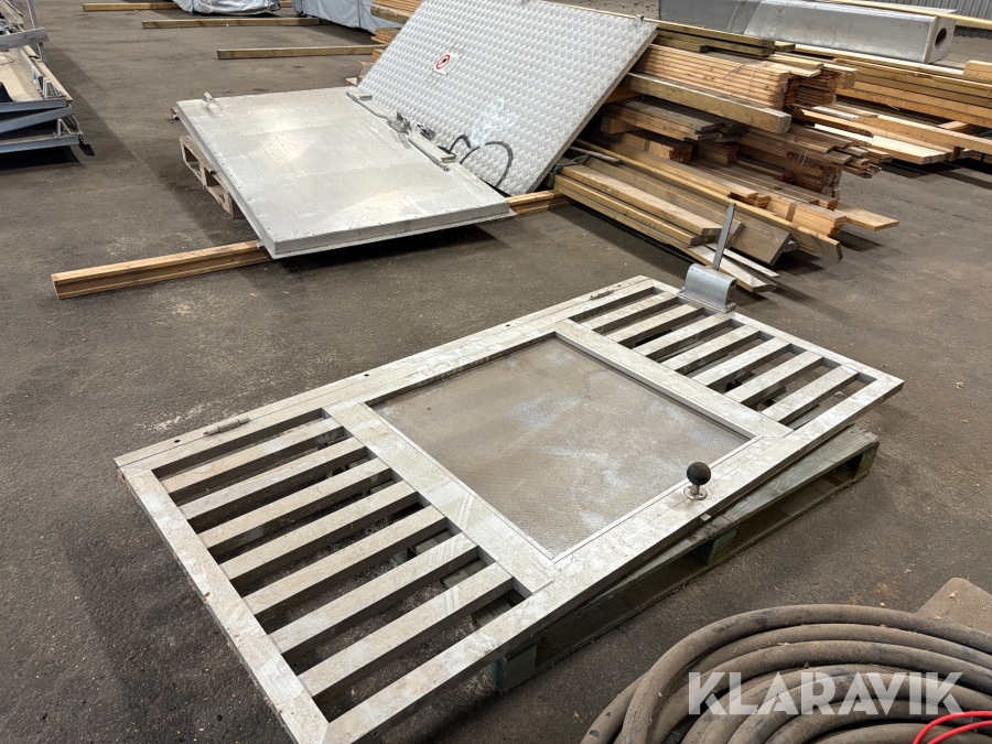 Aluminiumdörrar 3 stycken