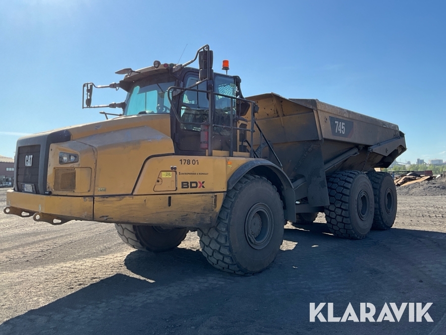 Dumper CAT 745
