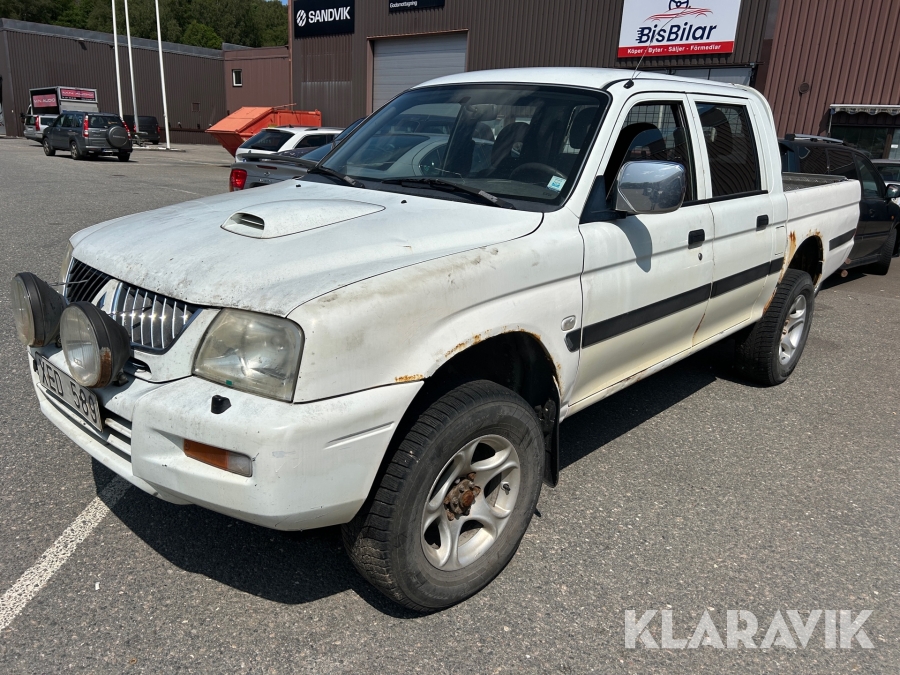 Pickup Mitsubishi L200 dubbelhytt 2.5
