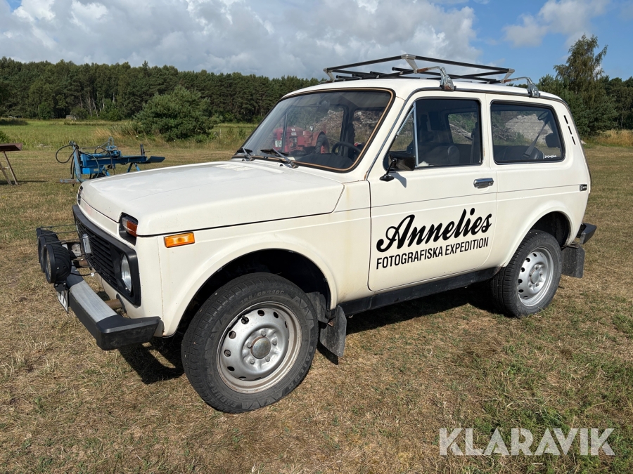 Veteranbil Lada Niva 1600 4wd 5 speed