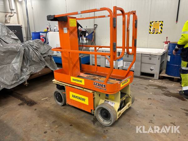 Pelarlift JLG 1230 ES