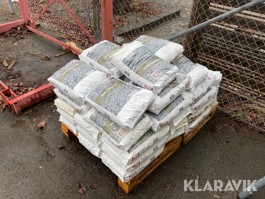 Trädgårdsten Benders