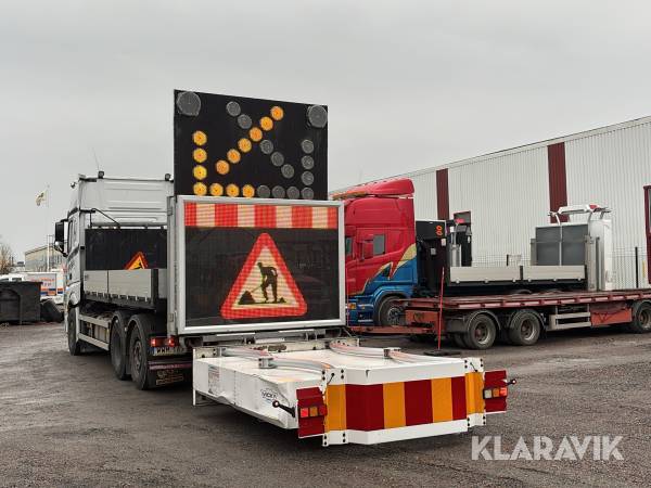 TMA-skydd Vicky Teknik MaxiSign med flak